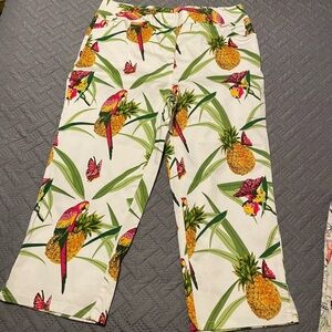 Bill Blass Vintage Tropical Parrot Print Capris Pants Women’s Size 14 Stretch